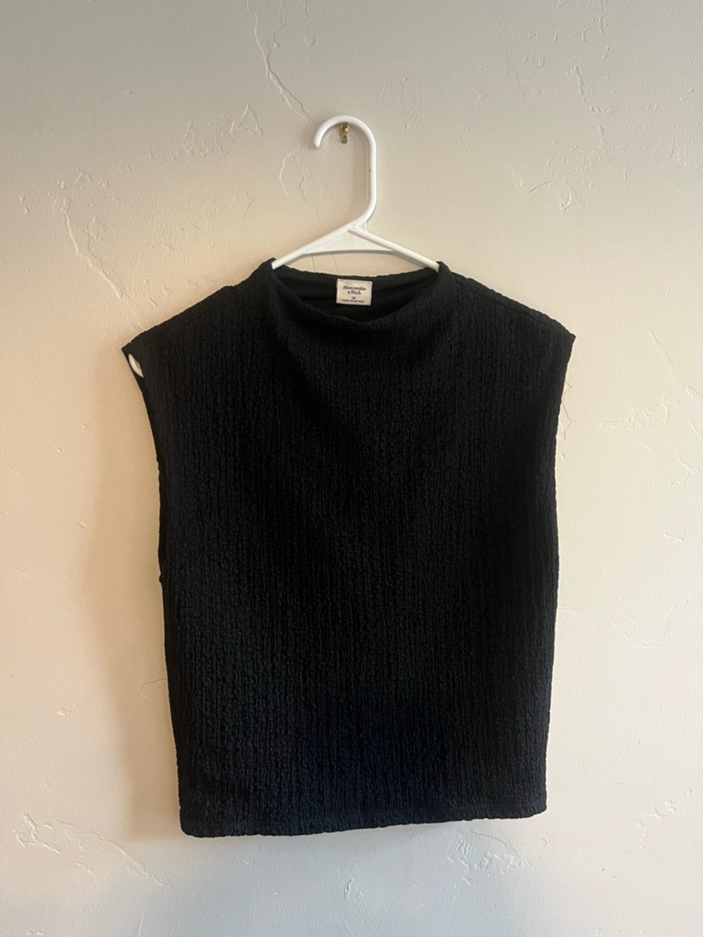 Abercrombie & Fitch Black Textured Sleeveless Top